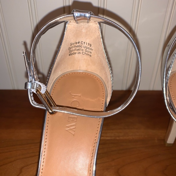 J.CREW Silver  Ankle Strap Sandals 9.5 NEW! - Picture 5 of 6